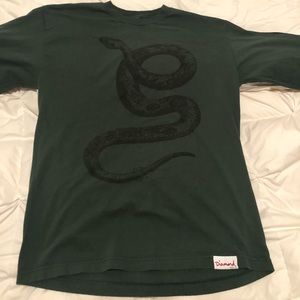 Diamond supply long sleeve excellent condition